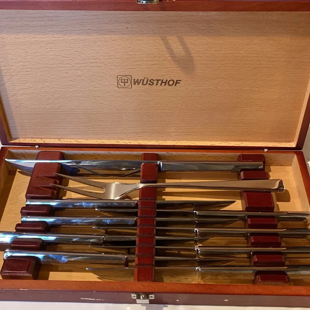 Wusthof Stainless Steel 10 Piece Steak and Carving Set with Presentation Chest